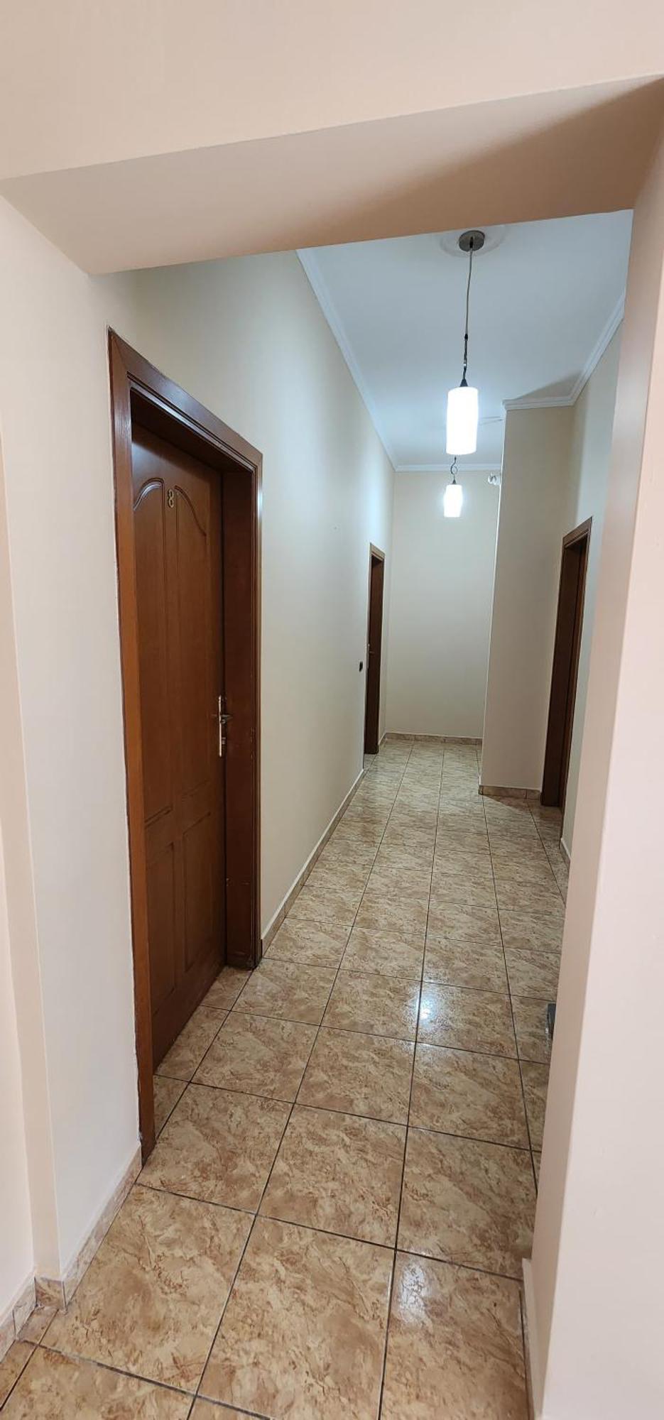 Hotel La Villa Тирана Екстериор снимка